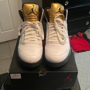 Jordan Retro 5 Olympic. Mens 9.5